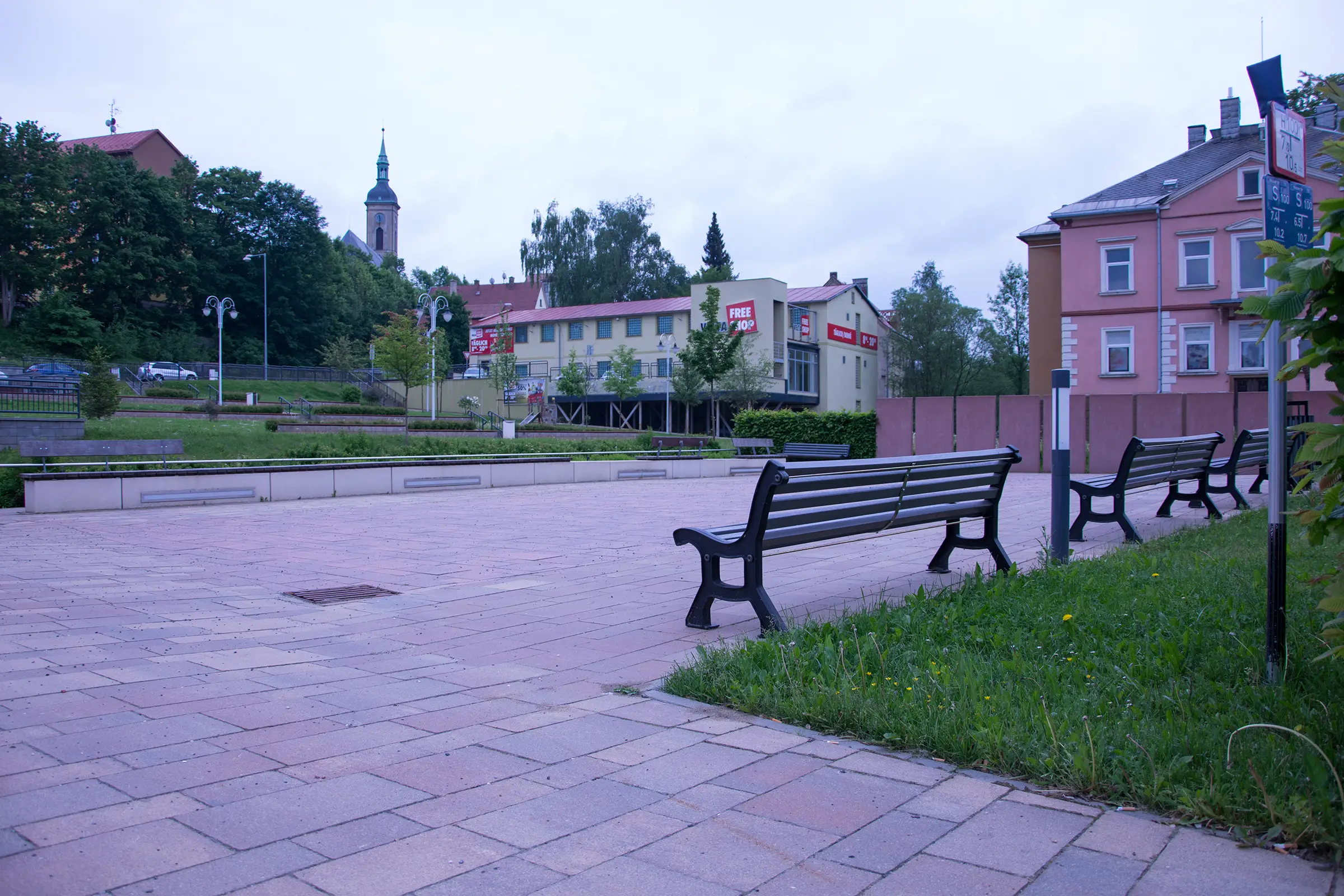 Bau und Gestaltung der Außenanlagen Gemeinsame Mitte Bärenstein im Erzgebirge