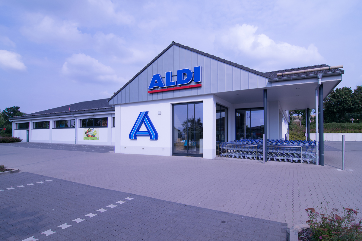 Neubau des Aldi Marktes auf der Bärensteiner Straße in Annaberg-Buchholz Ortsteil Kleinrückerswalde